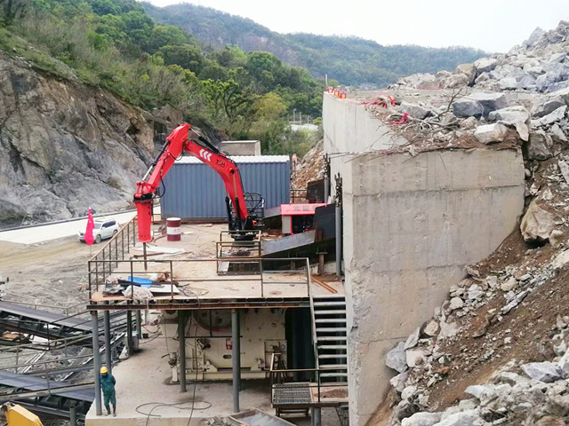 Statick&yacute; hydraulick&yacute; l&aacute;mač sk&aacute;l WHC860