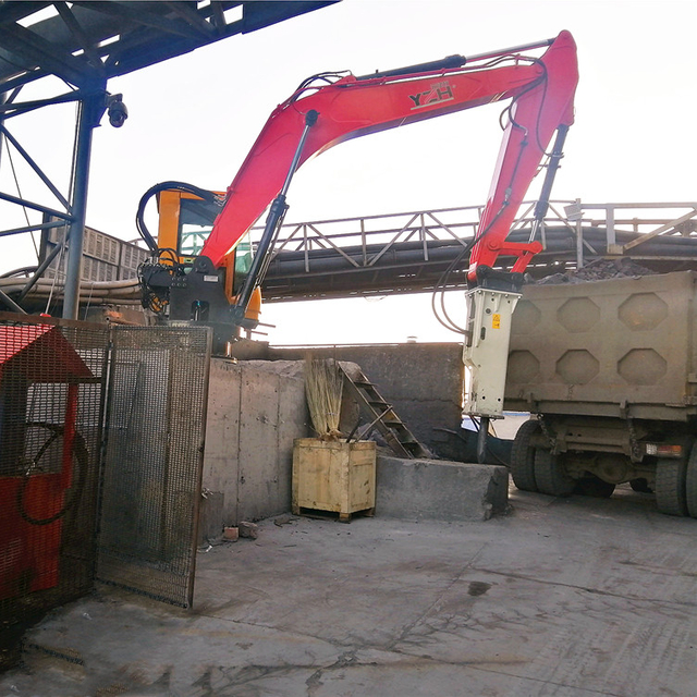 Rockbreaker Booms System