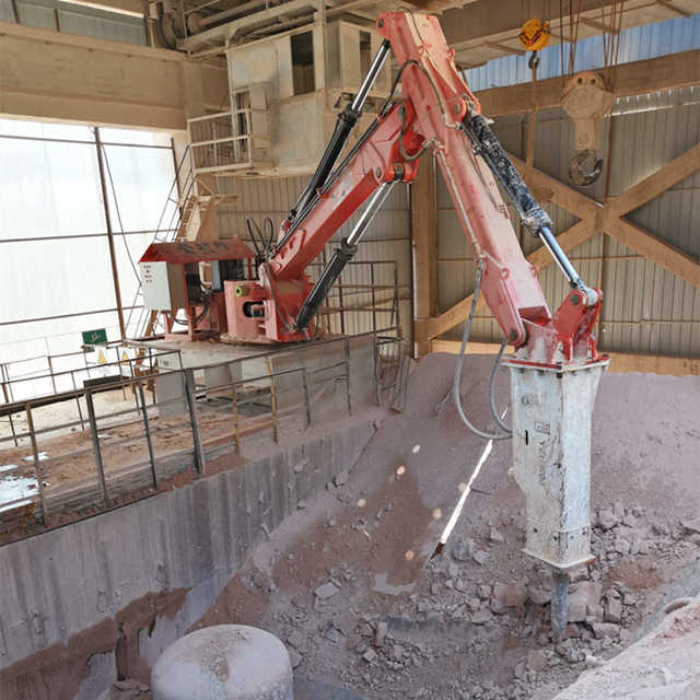 Boom de brise-roche sur socle YZH avec configuration r&eacute;glable pour concasseur giratoire