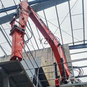 YZH elektricky poh&aacute;něn&yacute; syst&eacute;m l&aacute;m&aacute;n&iacute; hornin s rotac&iacute; o 360&deg; pro stacion&aacute;rn&iacute; prim&aacute;rn&iacute; drt&iacute;rny