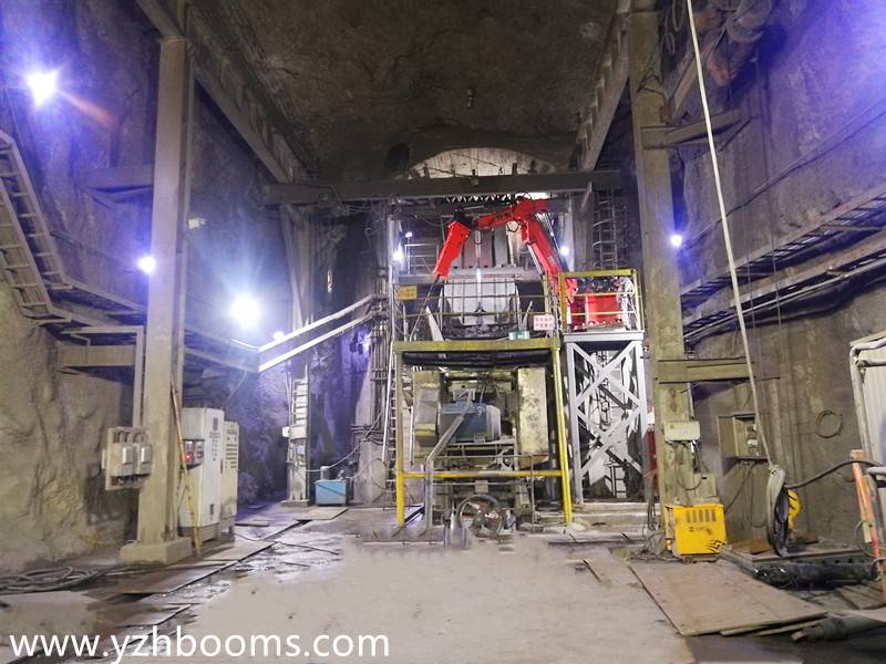 Pedestal Boom Breakers System Break Oversize Boulders At 800 meters Of ...